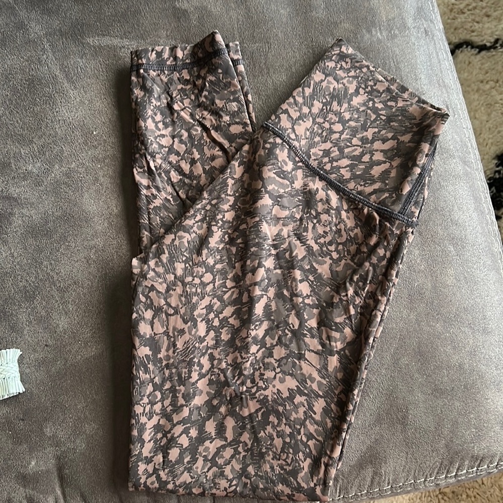 Lululemon Wunder Under Leggings
